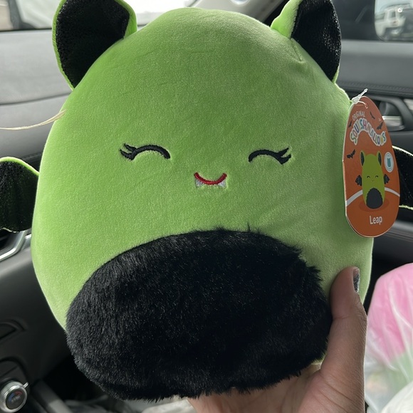 π¦ Squishmallows Leap the Green Bat with Fuzzy Black Belly Halloween 2024 NWT 8β - Picture 2 of 4